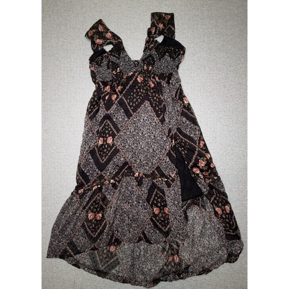 Angie Dresses & Skirts - Angie Floral Patchwork High-Low Dress Black Pink Smocked V-Neck Bow Back Large